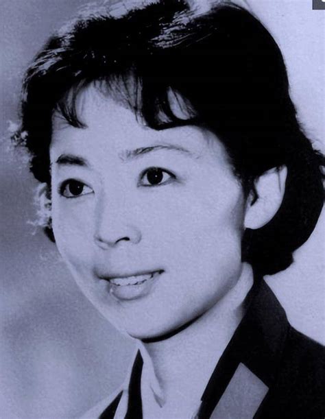 1973年，王心刚田华为八一厂招了一批新学员，后来大都成了电影明星 - 知乎
