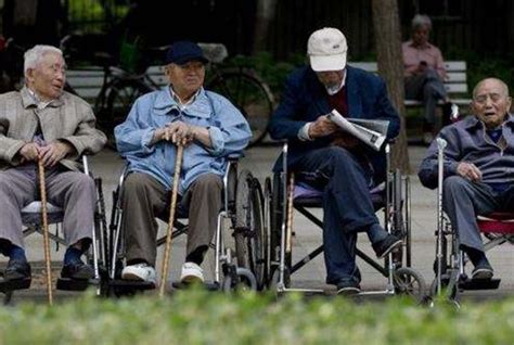 养老护理员未来发展前景-北京大班家政服务