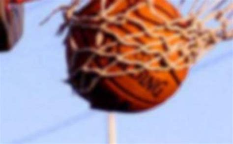篮球技巧之控卫篇|战术|篮球|后卫_新浪新闻