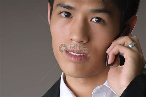 有电话的商务人士手机男性生意人职业工作室男人商业人士商务照片高清图片下载-正版图片320303900-摄图网