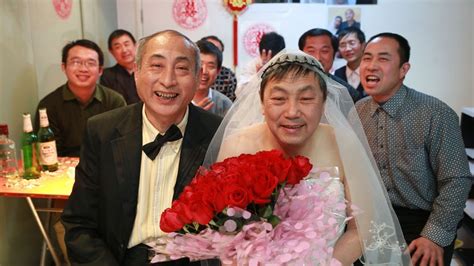 湖南60岁老人寻找20年前女友(48岁女子苦寻27年初恋后续结婚) | 达男网
