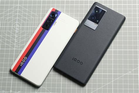 iQOO10安卓手机怎么样 直屏+双芯，正合我意的iqoo10_什么值得买