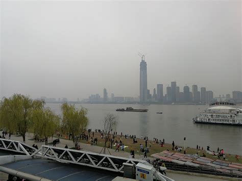 武汉江滩入选第一批国家水利风景区高质量发展典型案例重点推介名单_生态频道_新闻中心_长江网_cjn.cn