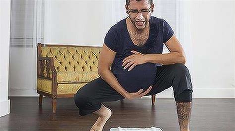 男人怀孕生子，会是一种怎样的体验，短片《孕夫》