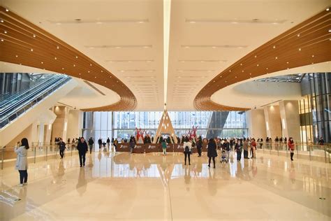 未来之翼，活力之源 | 苏州中心商场照明设计 - 行家说