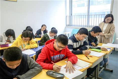 汕头职业技术学院2019年辅导员能力提升培训班赴广东轻工职业技术学院进行交流学习