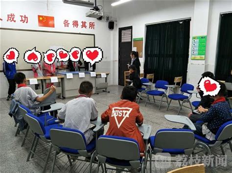 南京首个驻校社工项目落户滨江中学