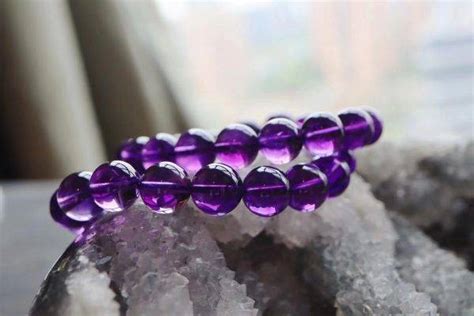 紫水晶的寓意及功效？佩戴紫水晶的好处？ | 蝶痕网