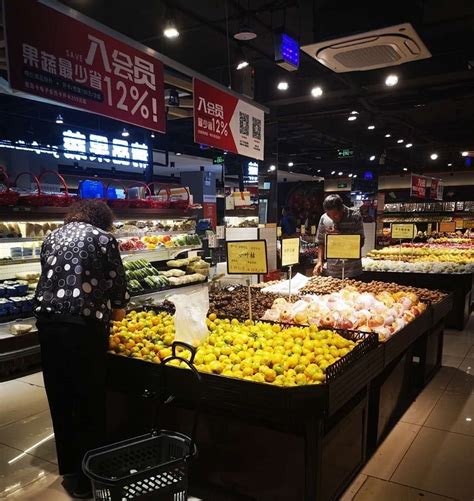 郑州社区生鲜迎来“国家队”，首个市投生鲜社区店今日开业