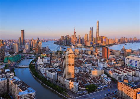 广州、深圳和上海三座一线城市，哪个城市建设得更好、更漂亮？