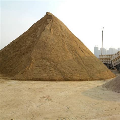 2020沙子多少钱一吨？制沙设备一套多少钱？--河南红星矿山机器有限公司
