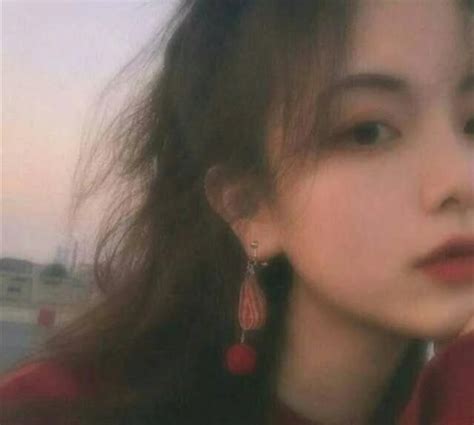 ins风温柔女生头像