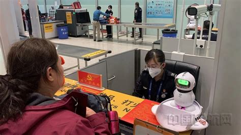 天津航空联合天津机场公安分局举办全民国家安全教育日宣传活动 - 民航新闻 - 新闻资讯 - 航空旅游网