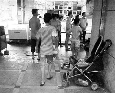 河南丢失男婴已找到 此前母亲散步晕倒孩子被抱走_手机新浪网