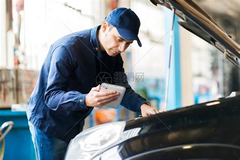 永贵机修工资待遇如何,_大山谷图库