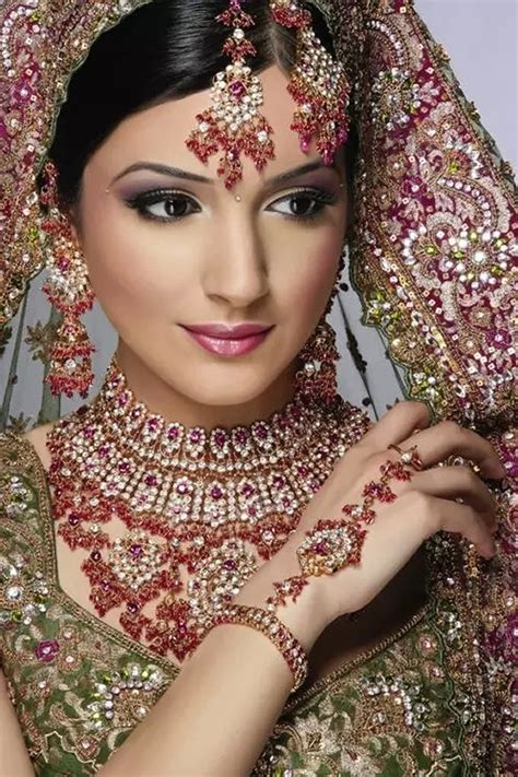 印度的新娘装，真的实在是太美啦！_腾讯视频