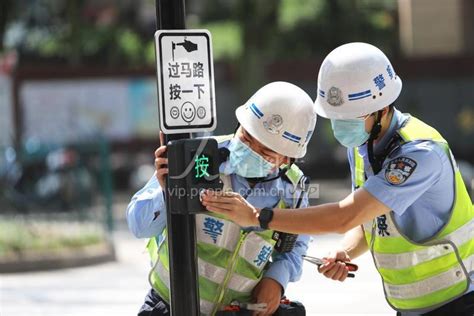 浙江台州：智能斑马线 安全过马路-人民图片网