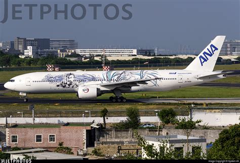 JA745A | Boeing 777-281(ER) | All Nippon Airways (ANA) | System 45 ...
