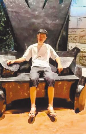 消失的少年：胡鑫宇神秘失踪后的86天_手机新浪网