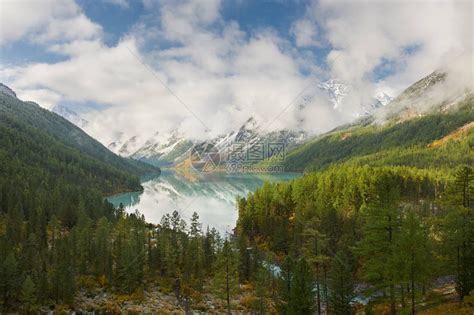 山湖俄罗斯西伯利亚阿尔泰山高清图片下载-正版图片506310377-摄图网