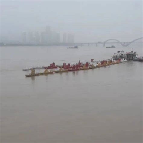 新一轮强降雨致江西33万人受灾 鄱阳湖今年第1号洪水形成_新闻频道_中国青年网