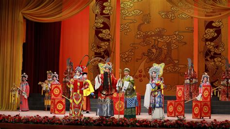 名家京城唱名段 14位梅花奖演员9个剧种献上戏曲盛宴 - 河南省文化和旅游厅