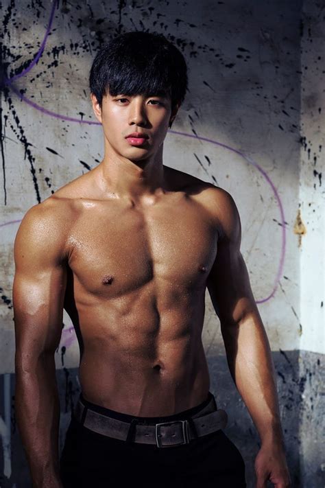 台湾健身肌肉男模Mars刘翔《网路温度计》爆红 台湾 东方帅哥 健身迷网