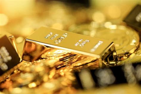 对山东黄金2025年矿产金产量的预测 要预测 山东黄金 未来三年利润，本人认为最重要的三个变量是黄金现货价格、单位营业成本及矿产金产量。其中 ...