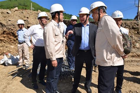 中国驻哈萨克斯坦阿拉木图副总领事视察图尔古松水电站项目