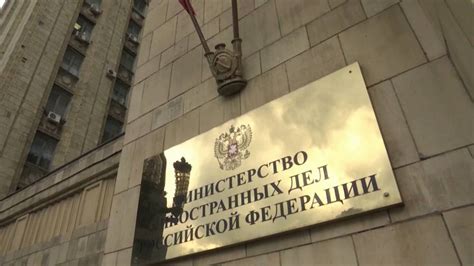 俄罗斯宣布驱逐波兰驻俄使馆45名外交人员_凤凰网视频_凤凰网