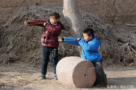 农村的孩子怎么玩,在农村可以玩什么,乡村的孩子玩什么_大山谷图库
