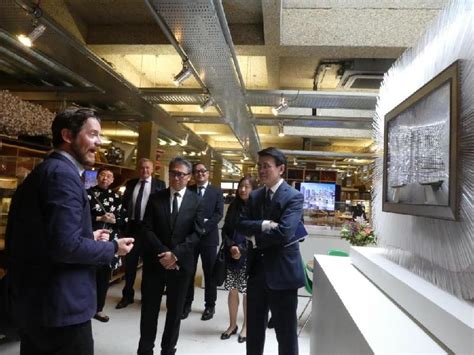 创意香港 - 商务及经济发展局局长参观伦敦设计和艺术学院（附图）