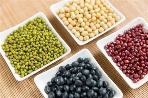 黑豆、黄豆、哪种营养最高？看完就不会吃错！|黑豆|黄豆|营养_新浪新闻