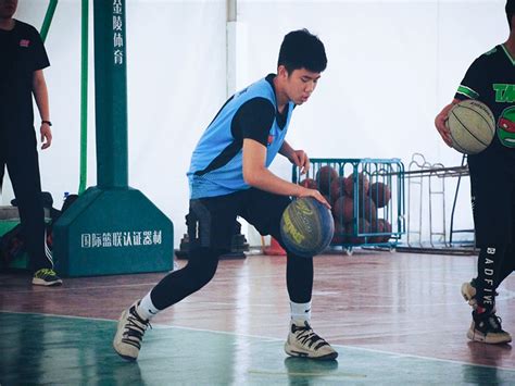 我校教师制作的《大学体育1（篮球）》慕课正式在国家级慕课平台上线-广州大学新闻网