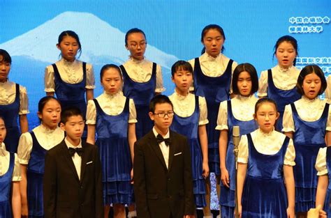 我校合唱团参加2018中国（黔东南）国际民歌合唱节，获“最佳合唱团”奖