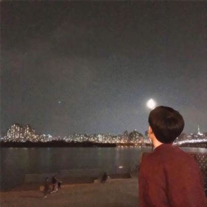 qq头像情侣背影非主流头像
