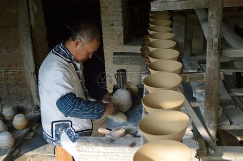 有一种瓷器叫中国，千年瓷都景德镇，见证中华工业文明传承__财经头条