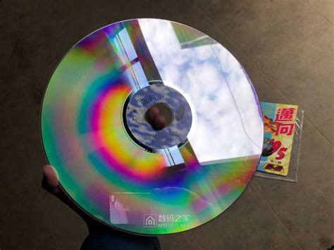 LD镭射影碟，俗称大光碟，很多90后没见过 - 硬件博物馆 数码之家