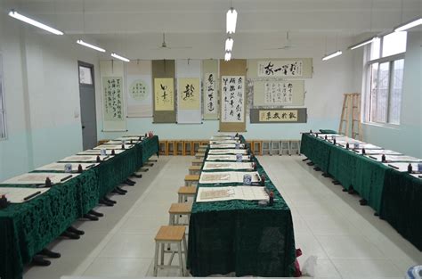 书法班介绍毛笔书法的入门_北京汉翔书法教育机构