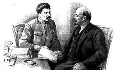列宁和斯大林谁分量重？普京：一个不合格，一个是英雄