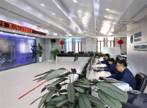 国网庆阳供电公司：“双网融合 双格共建”打造供电服务“零距离”