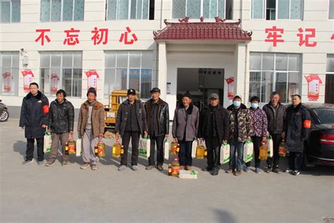 【察雅】县公安局铁路办持续开展川藏铁路专题法治宣传活动