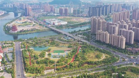 江西宜春：生态治理让“撂荒地”变成“金土地”-人民图片网