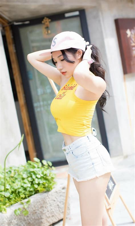 美女辣妹图片