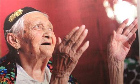 新疆喀什135岁老人去世，生前为中国最长寿老人，经历跨三个世纪_北晚在线