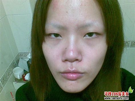 非主流女性丑照头像