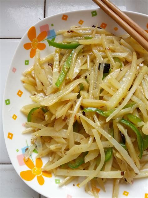 大洋葱怎么做好吃,丝瓜怎么做好吃 洋葱