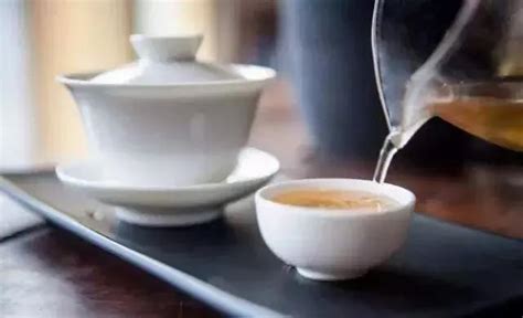 茶与水比例是多少,红茶的正确茶水比例