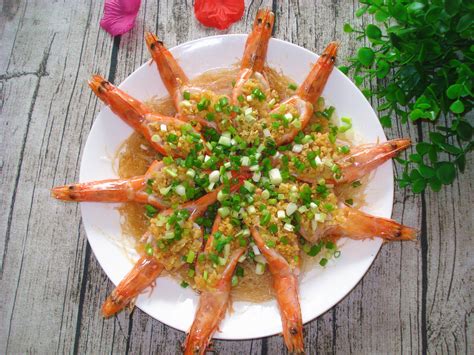蒜蓉蒸虾怎么做,花开富贵「蒜蓉蒸虾」