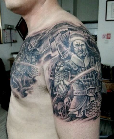 肌肉男纹身图案大全,50个爷们气质的纹身图案